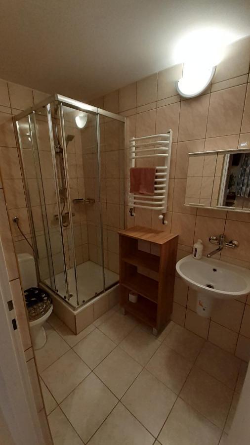 Apartamento Jastrzab Ropienka Exterior foto